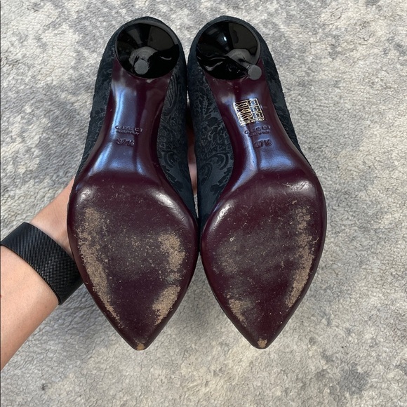 Gucci Noah Embossed Floral Brocade Pumps Stiletto Pointed Toe Sz 37.5 - Picture 9 of 15
